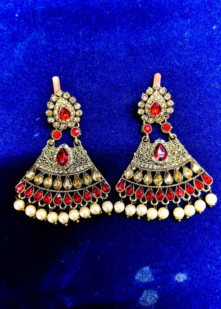 Exquisite Red &amp; Gold Dangle Earrings