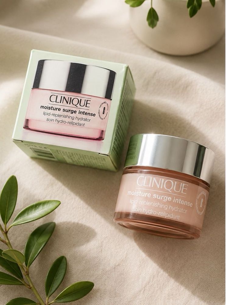 Clinique Moisture Surge Intense Hydrator