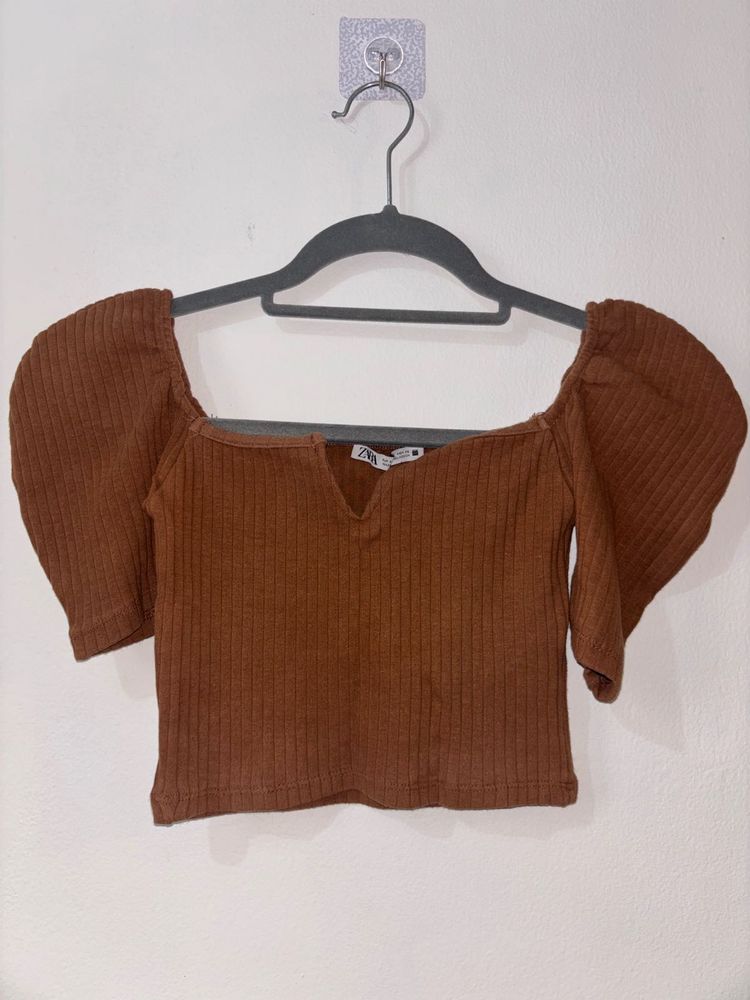 Brown Ribbed Puff Sleeve Top