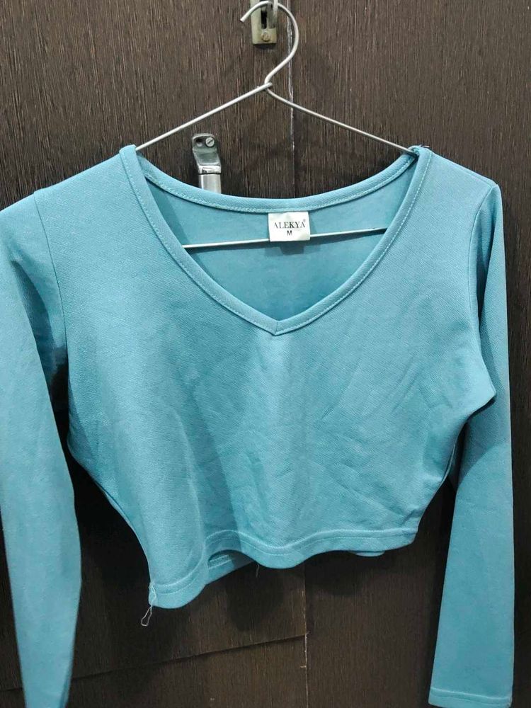 Teal V-Neck Cropped Long Sleeve Top