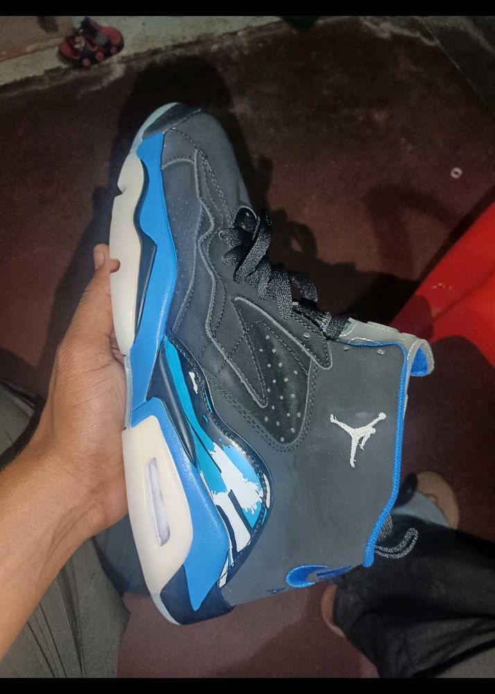 Jordan Sneakers