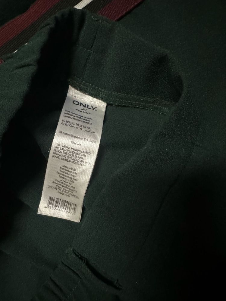 ONLY Green Striped Pants