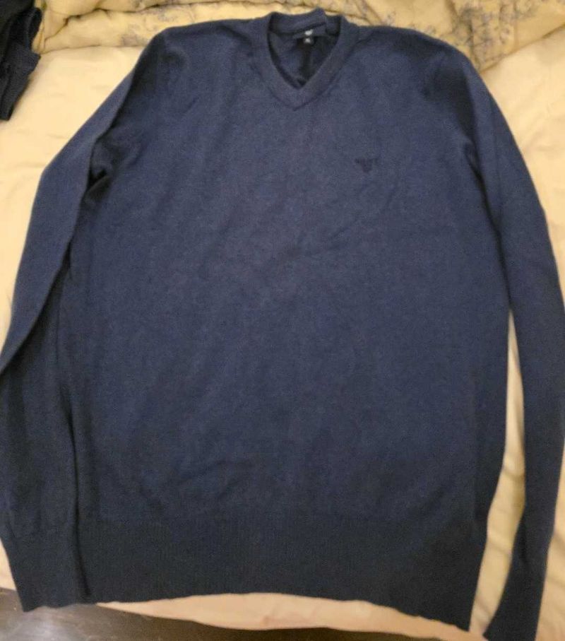 Men's Blue V-Neck Sweater