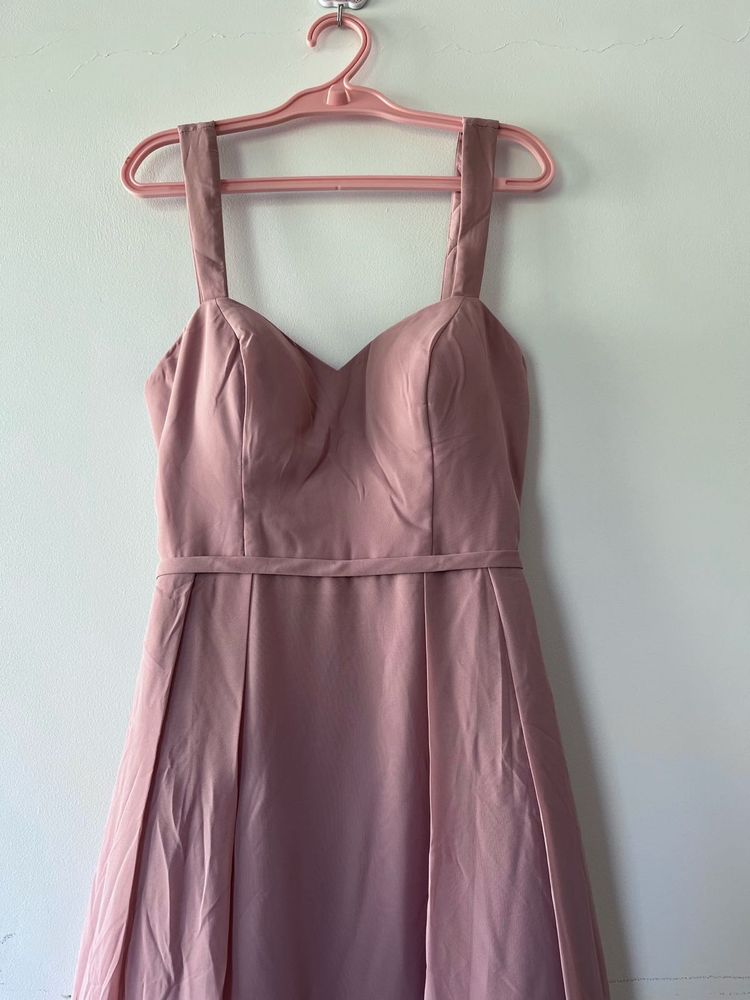 new Simple peachy dress👗(surplus)