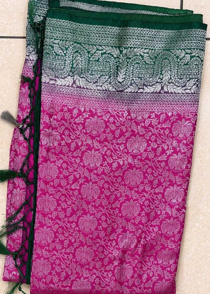 Elegant Silk Saree with Intricate Weave