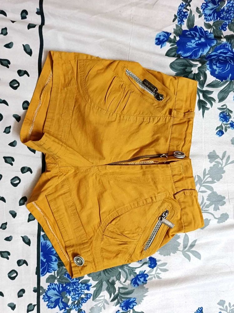 Trendy Hot Pant for Girls
