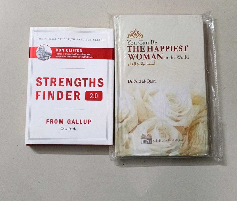 Book Bundle: Strengths Finder &amp; Happiest Woman