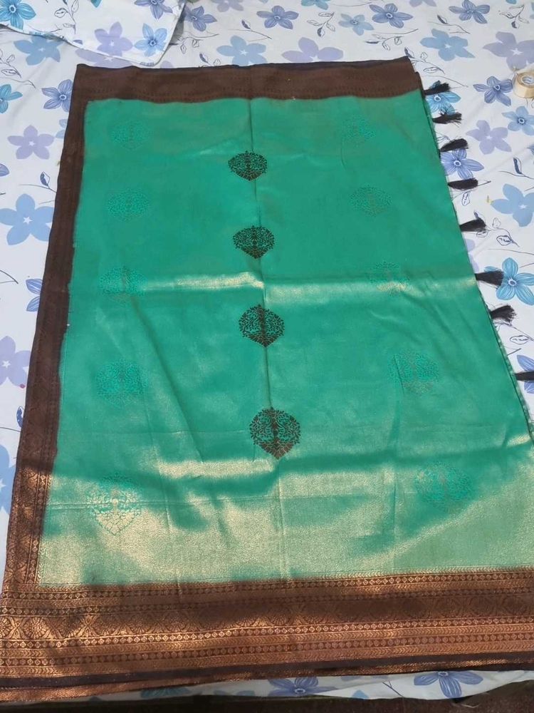 Green &amp; Brown Silk Saree