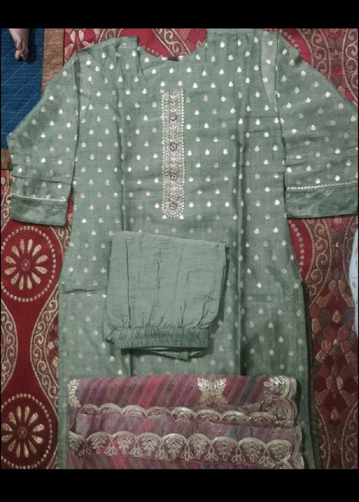 Elegant Green Kurta Set with Dupatta
