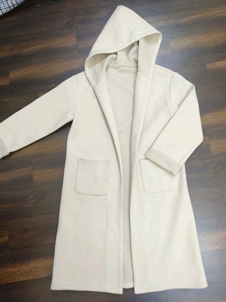 White Over Coat With Hoddie