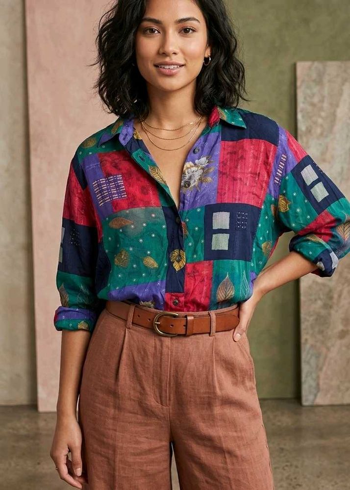ye shirt bilkul new jaisi2-3 br use h bss (M)