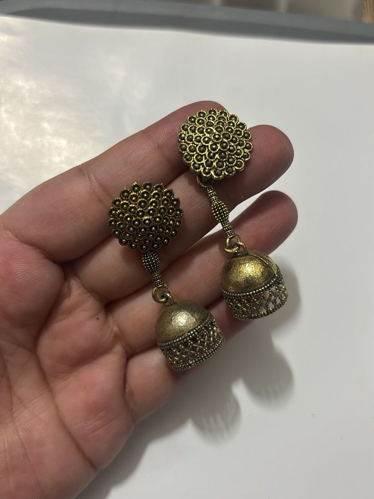 Antique Gold Jhumka Earrings