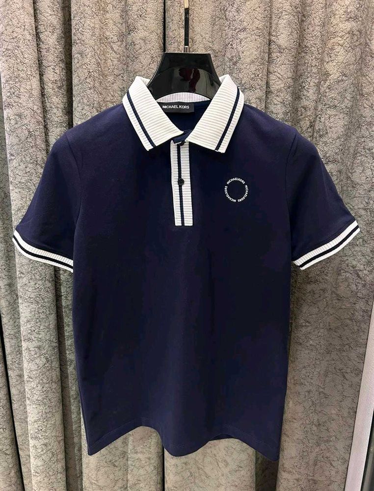 Micheal kors T shirt