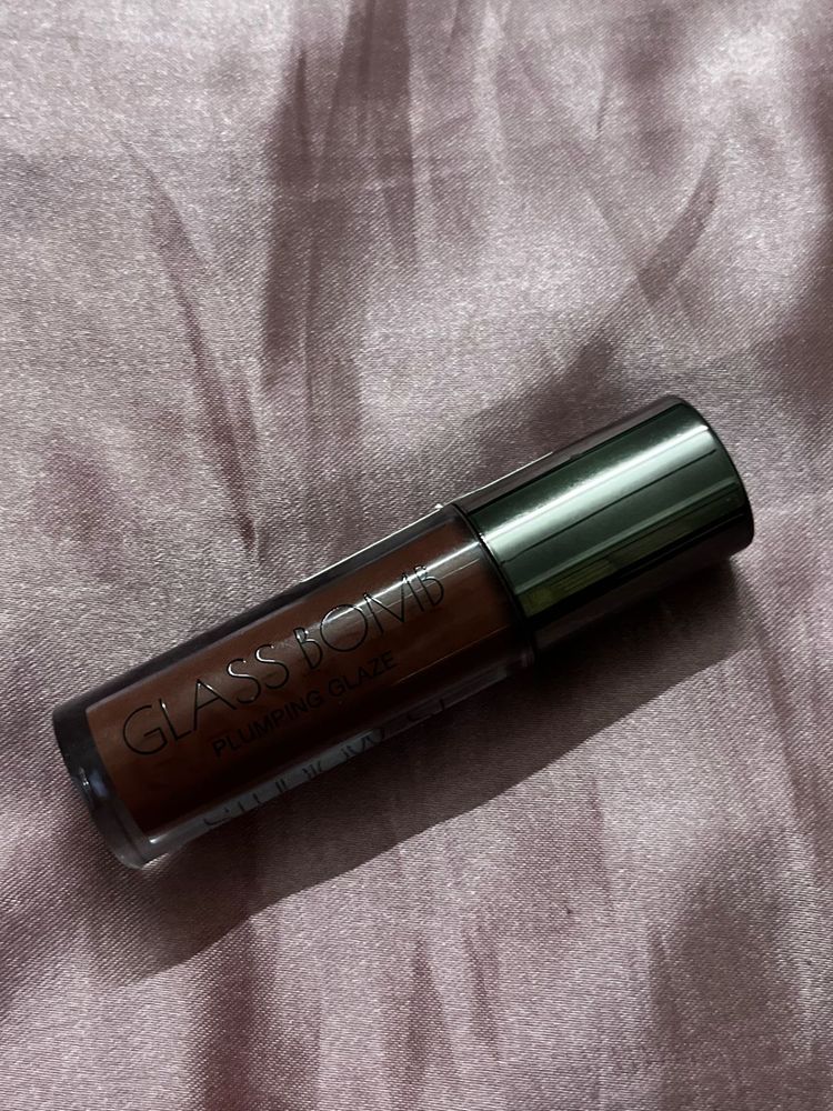 Studiowest Gloss Bomb plumping gaze - coconut rum