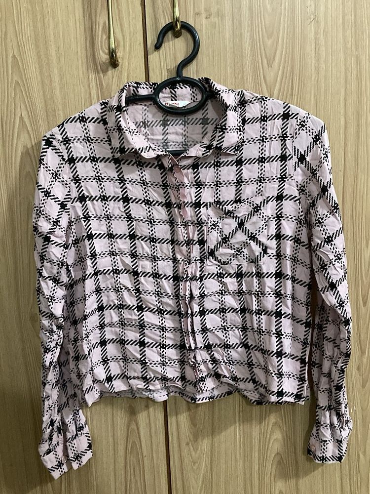 Pink &amp; Black Plaid Cropped Shirt