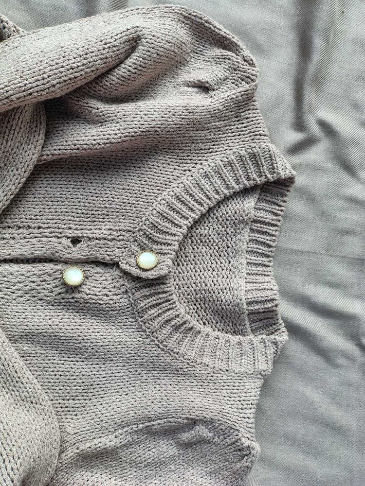 Cute Knit Cardigan with Buttons