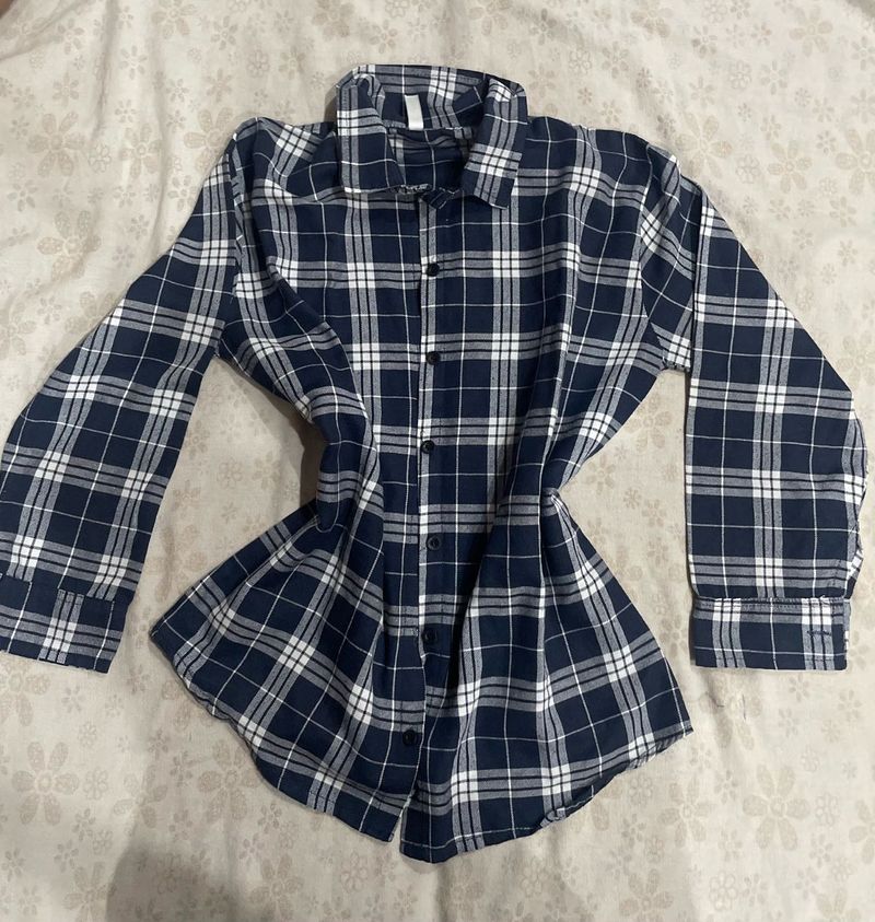 Classic Plaid Button-Up Shirt