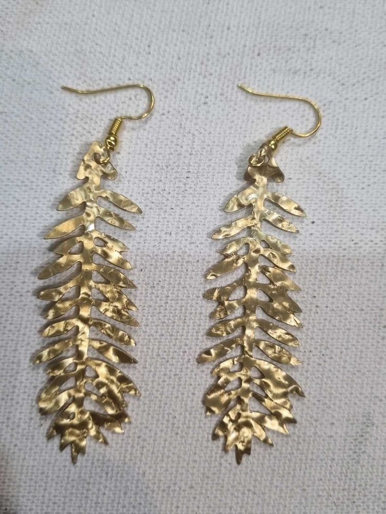 Gold Leaf Dangle Earrings