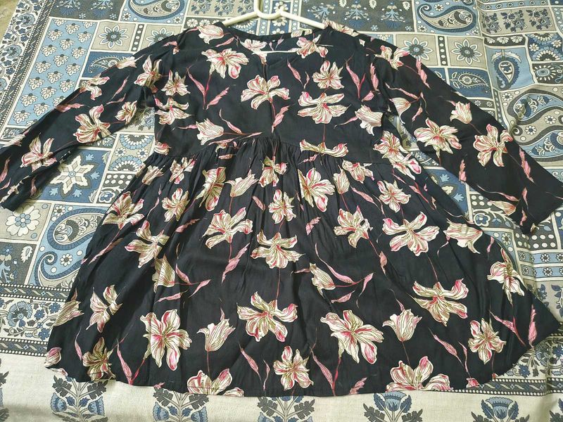 Chic Floral Print Dress