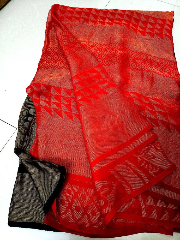 Red Saree with Geometric Print(offers accepted)