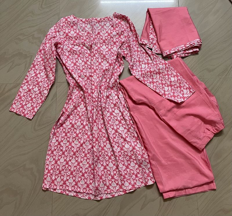 Pink Printed Kurta Set