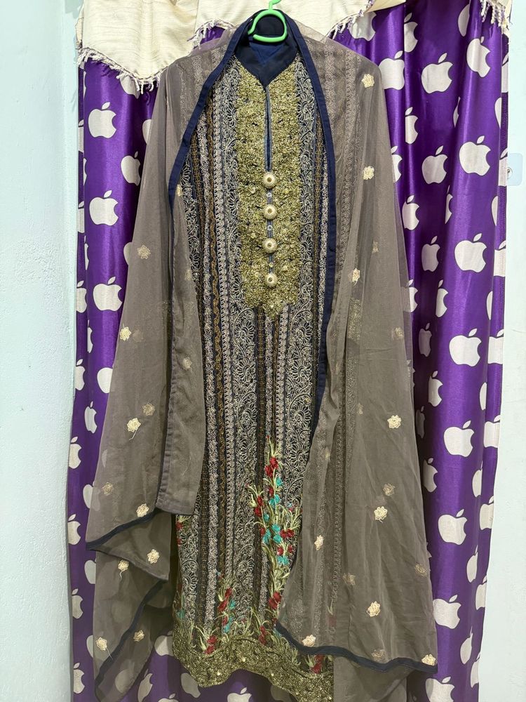 Navy blue Pakistani Embroidered Kurta Set