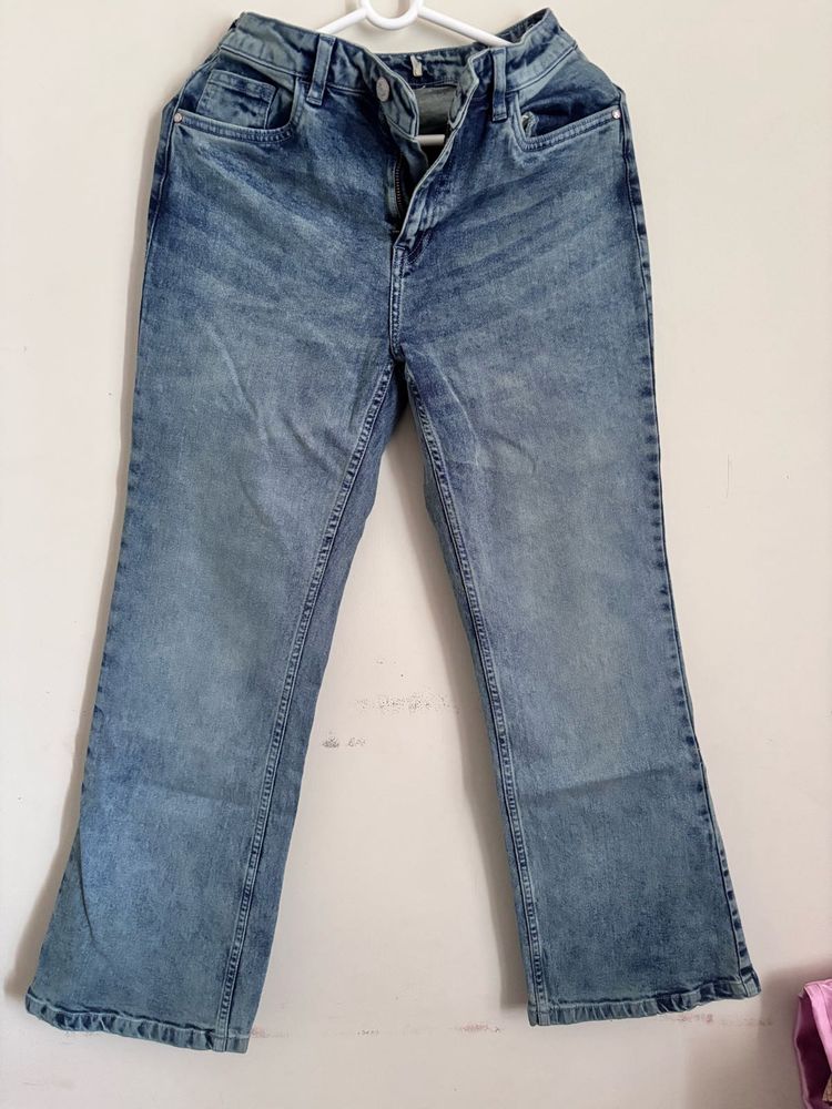 Stylish Blue Wash Jeans