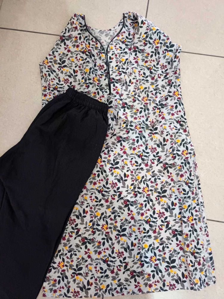 Floral Print Kurta with Black Bottom
