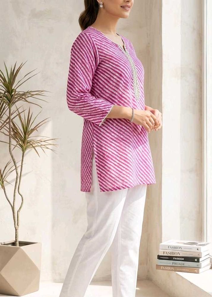 Pink &amp; White Striped Kurta