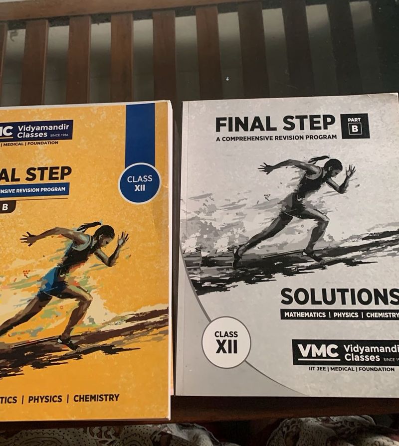 4 Final Step Class X and XII Revision Books