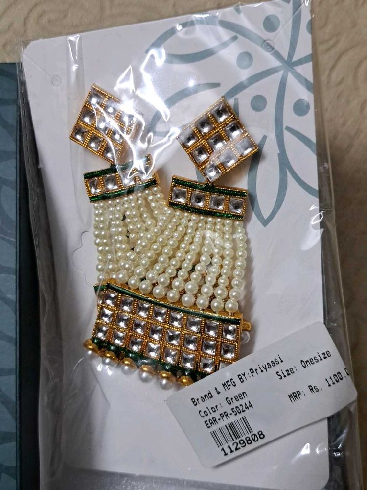 Priyaasi Dangle Earings