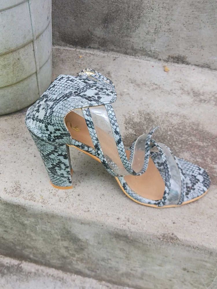 Stylish  Print Block Heels