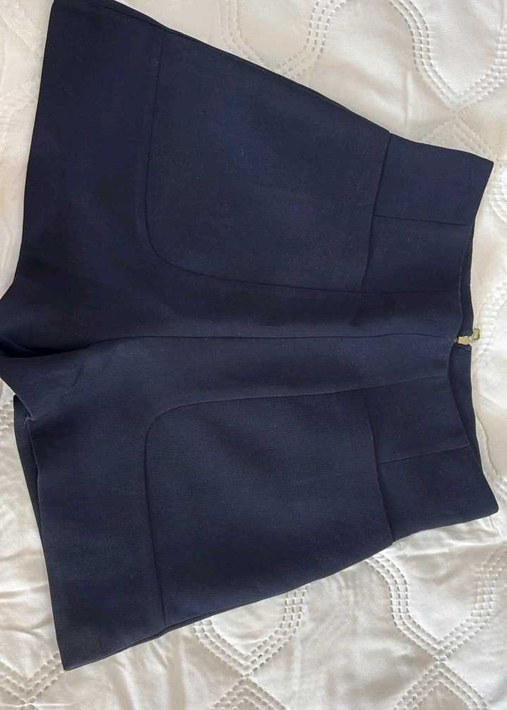 Chic Navy High-Waisted Shorts