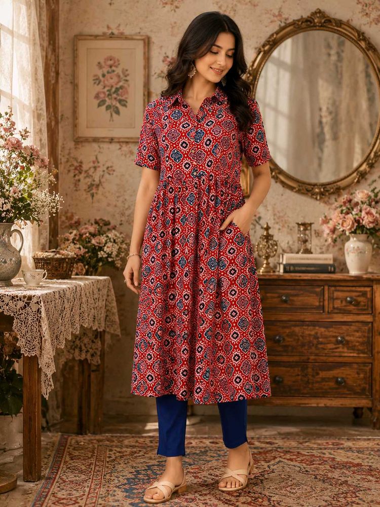 🇳🇿💫🎀Red Printed Collared Kurta.