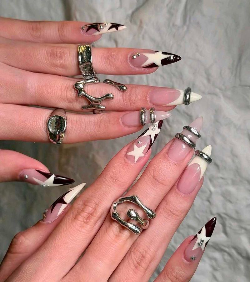 Edgy Star Design Press-On Nails