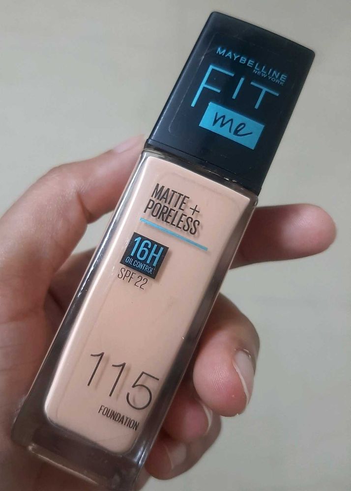 Maybelline Fit Me Matte + Poreless Foundation