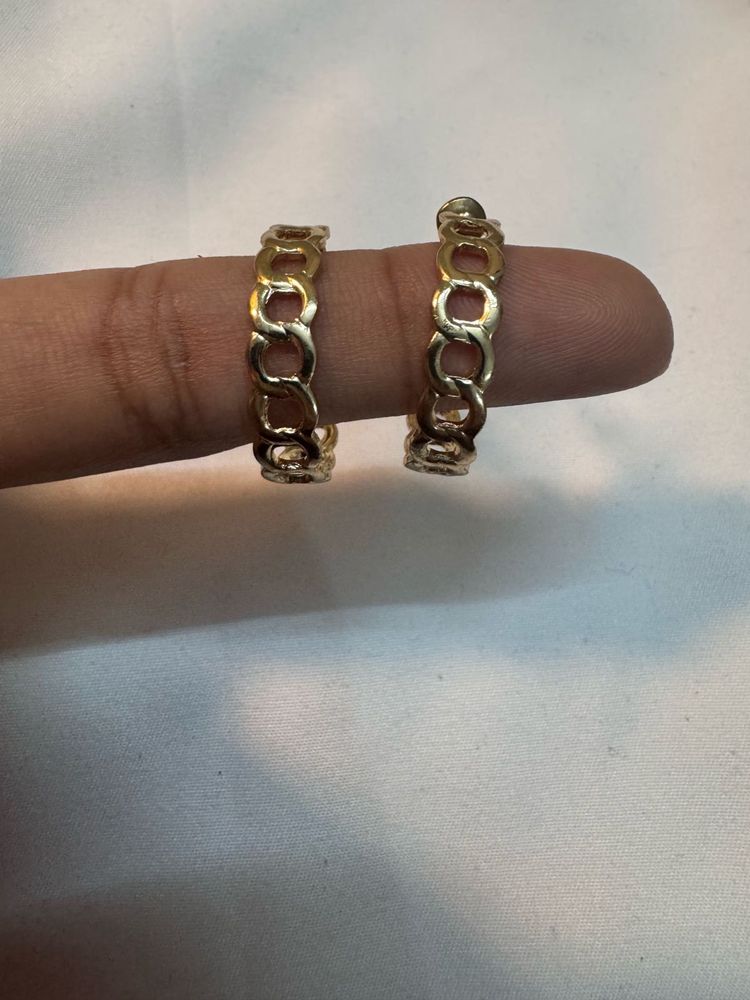 Chunky Gold Hoop Earrings