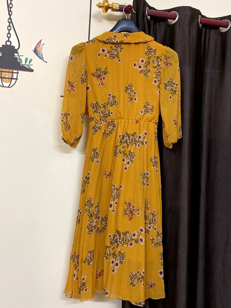 SASSAFRAS Mustard Yellow Pleated Floral Dress