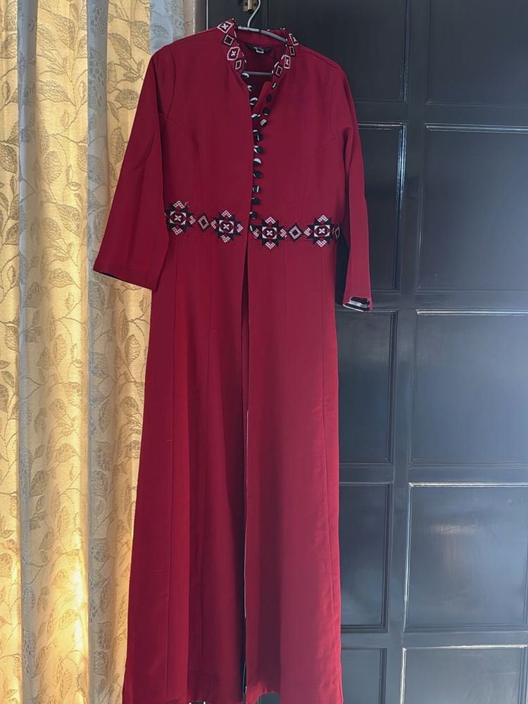 Elegant Red Embroidered Kurta