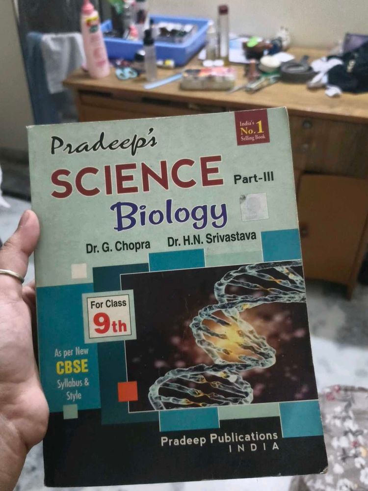 Pradeep's Science Biology Class 9