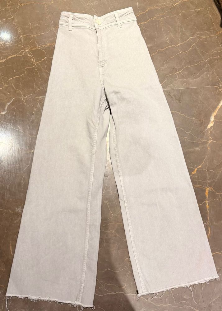 Women's Wide Leg Jeans