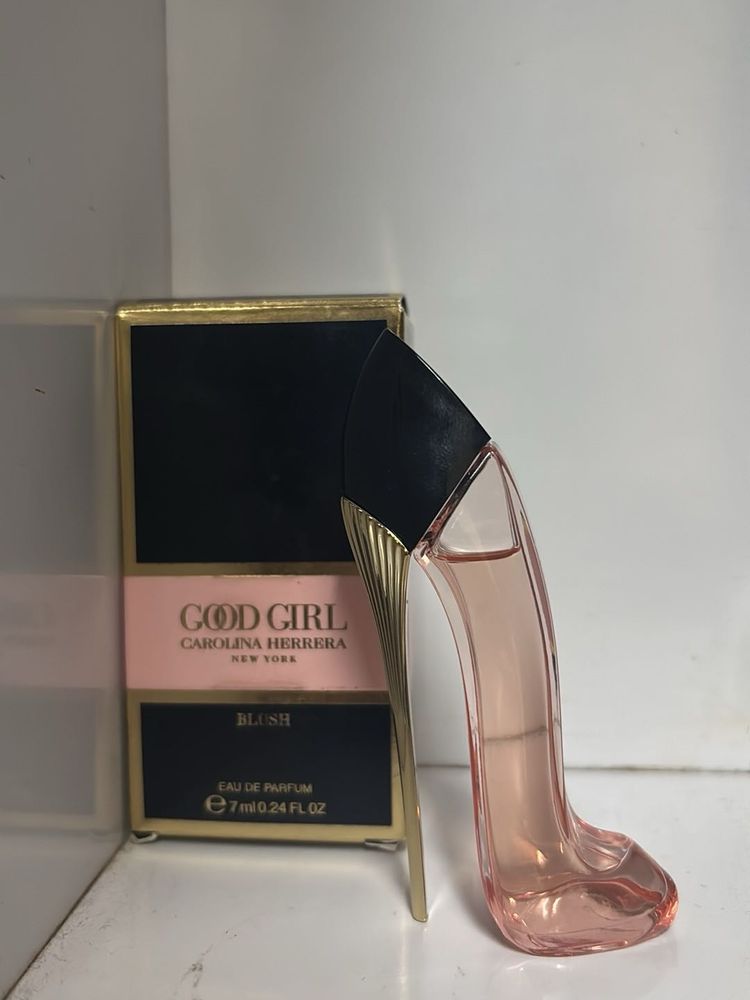 Carolina Herrera Good Girl Blush Perfume