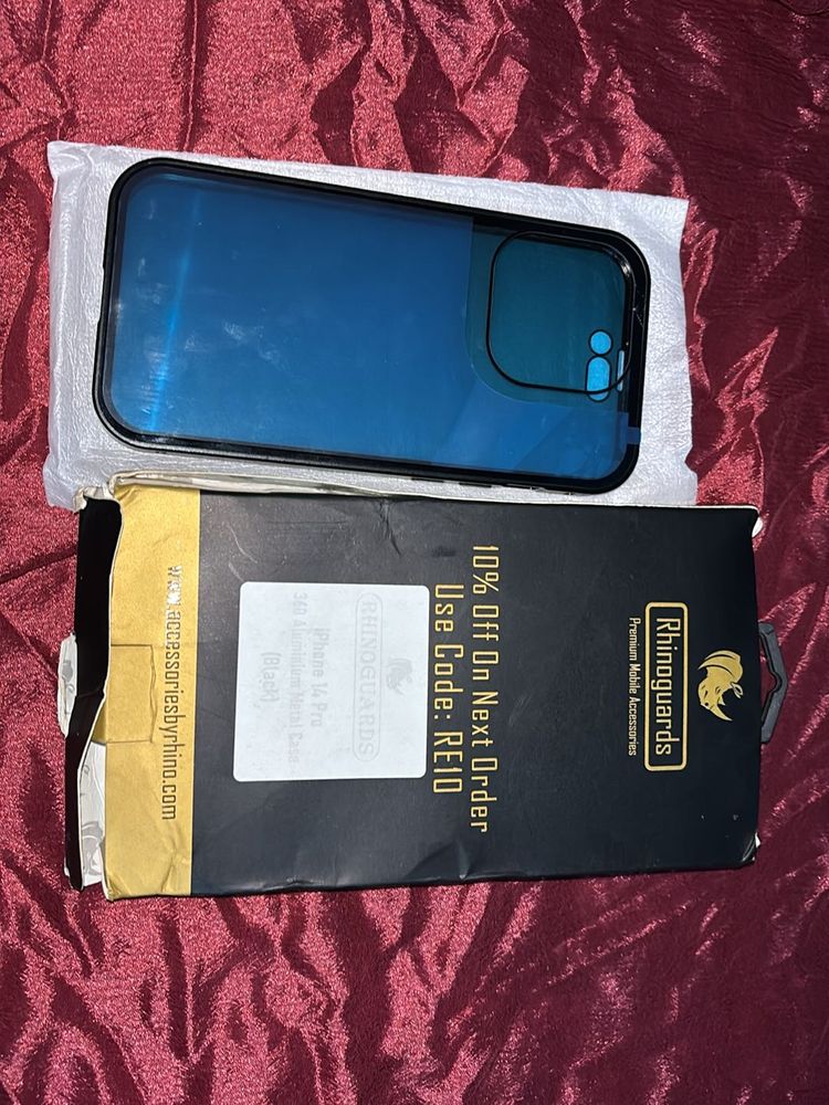 iphn 14 pro covers