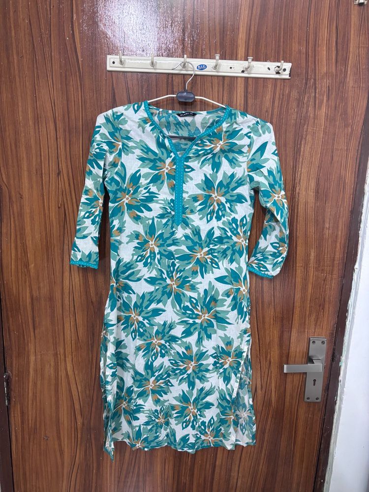 Stylish Floral Print Kurta