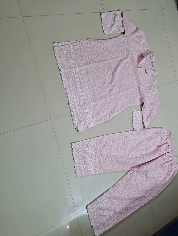 Elegant Pink Embroidered Kurta Set