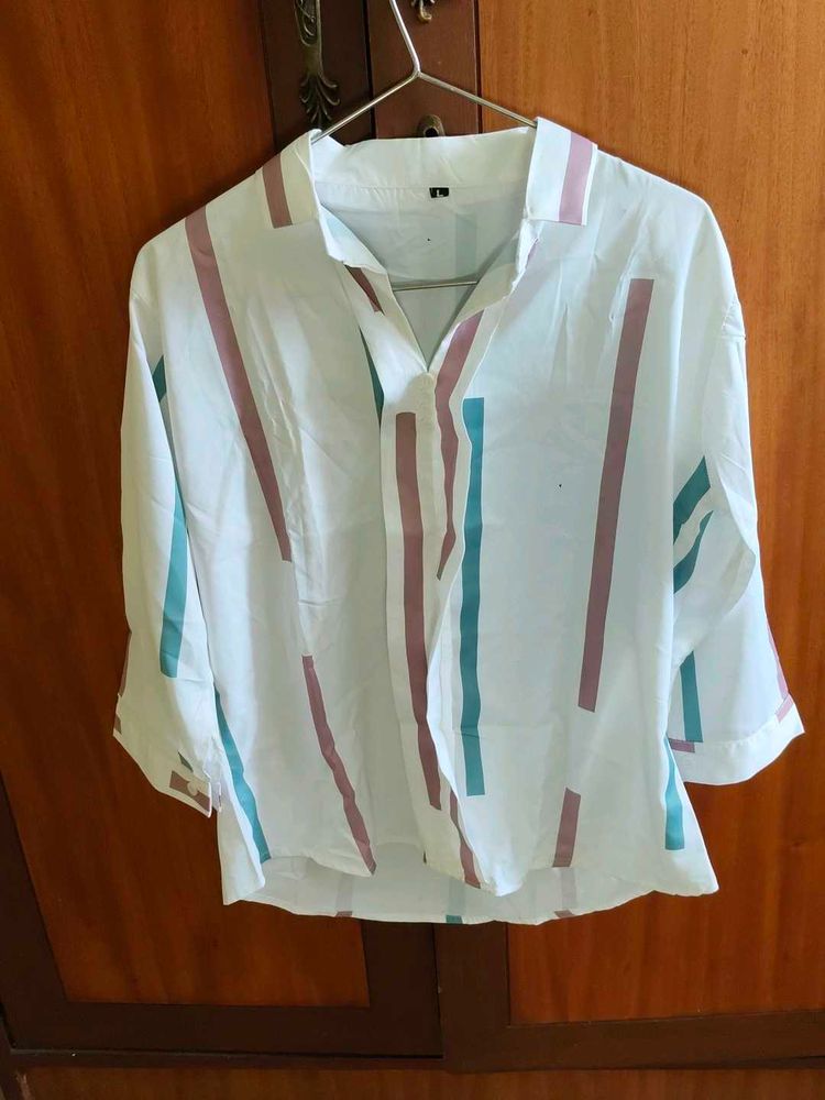 Women’s Abstract Striped Shirt