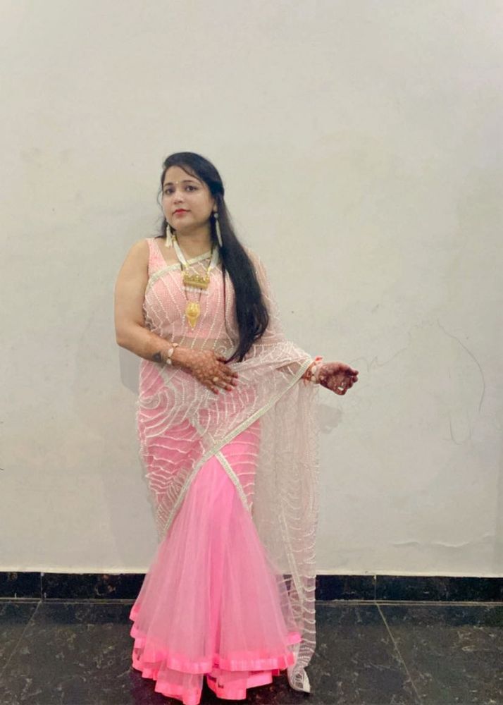 Elegant Pink &amp; White Sari