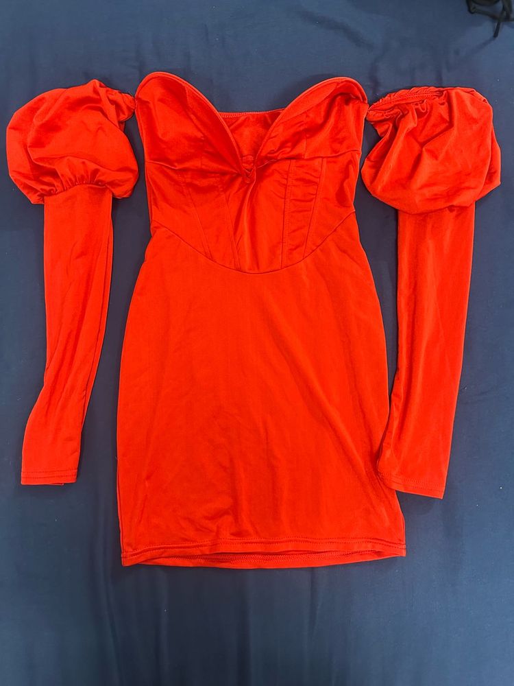 Bardot Red Dress With Sleeves