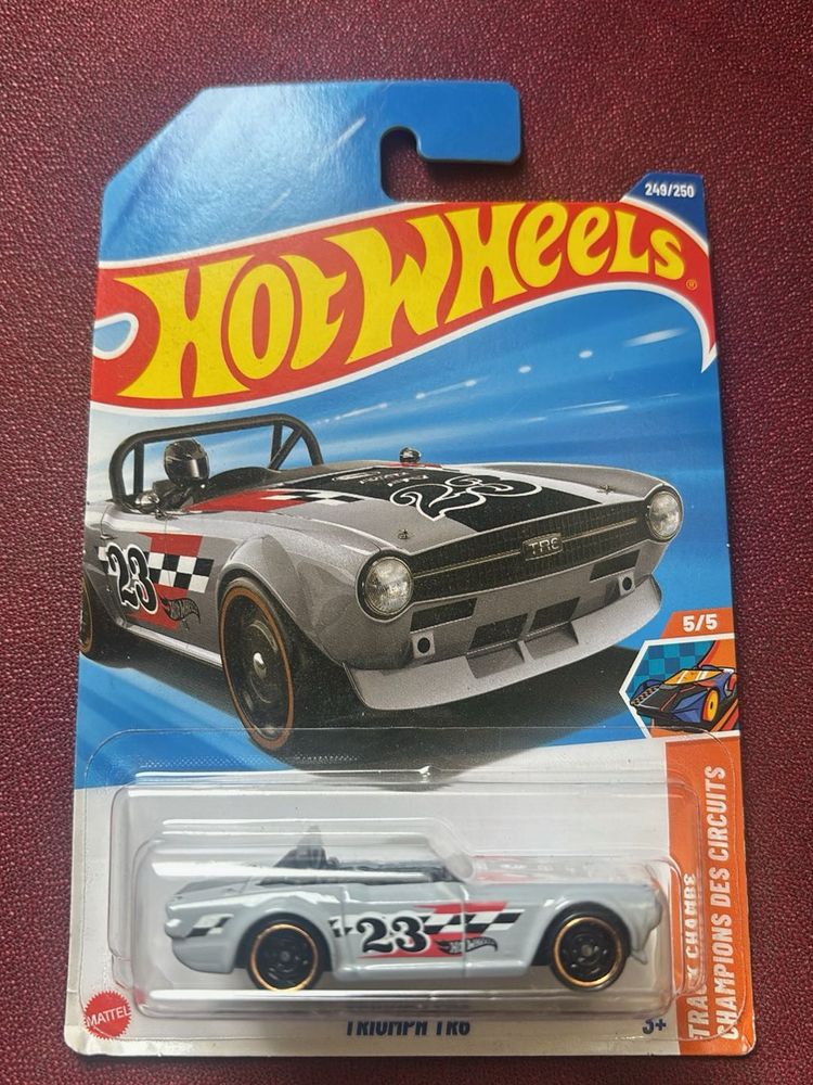 Hot Wheels Triumph TR6 TH