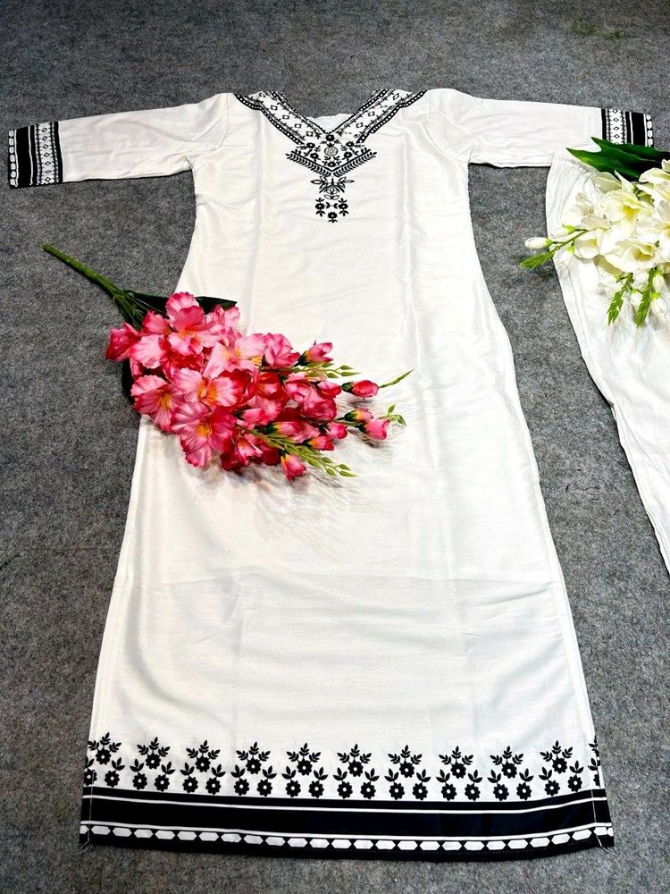 Party wear outfit made from Maslin fabric
